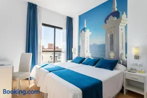 Hotel Avenida - Image 1