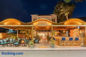 Paradise Hotel-Apartments - Image 4