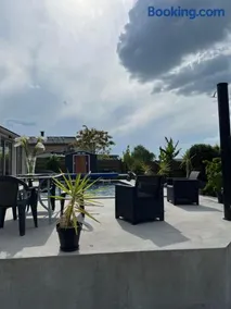 Chambre avec vue sur le marais et la piscine - Image 2
