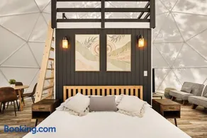 Luxe 2 Bed Dome w Hot Tub Deck Fire Pit & Bath - Image 2