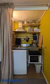 Guest flat in a family house close to city center - Image 3