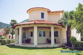 Psatha Villa's - Image 1