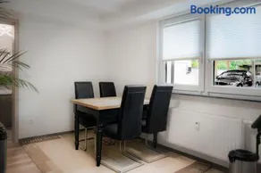 Düsseldorfer Apartment am See - Image 4