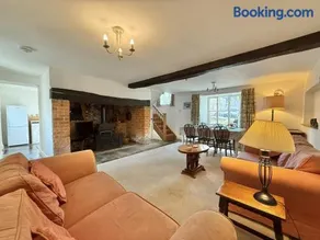 Trill Cottage - Image 2