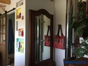 Petite maison d'artistes en Provence - Image 1