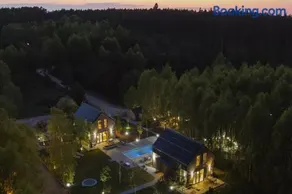 Między Brzozami / Domy w lesie - Image 1