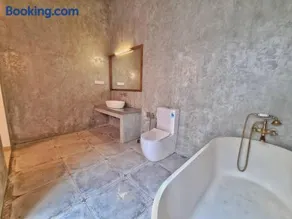 Wattala Villa- The Guardian Bungalow - Image 4