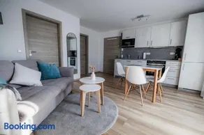 Stylishes Premium Apartment - Image 1