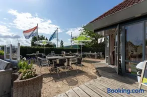 DuinHut with Hottub - Image 5