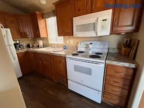 The 303 in the Desert - whole house rental - Image 4