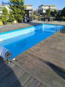 Fly & Pool Apartment - Image 1