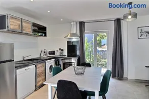 Apt Type 3 En Duplex Sur Evian Les Bains Vue Lac - Image 5