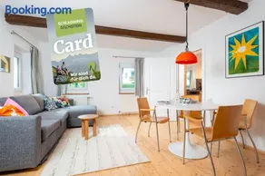 Merveilleux appartement de vacances convivial et familial avec jardin | Vue jardin - Image 1