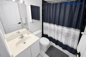 King West Private Rooftop Retreat - Image 1