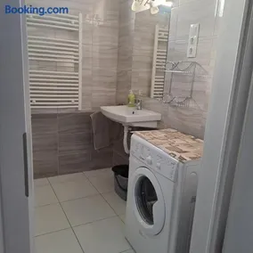 Hive apartment - Image 2