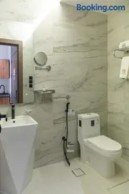هوليدي الخليج الفندقية Holiday Alkhaleej - Image 2