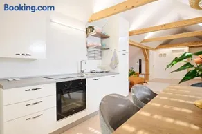 Apartment P42 - Image 1