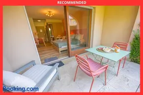 Spa Thermal, Design, Terrasse - Image 2