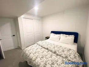 Khen Suite - Image 1
