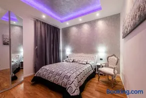 FASHION APARTMENT SILVER Bologna - Image 2