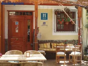 Hostal Restaurante La Muralla - Image 4