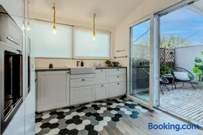 NO PLACE LIKE HOME - Elegant 1BR Apt in Baneasa - Image 4