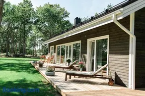 The Peaceful Vacation - Image 2