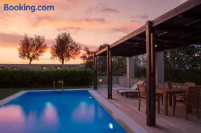Aeriko Homes of Distinction - Image 2