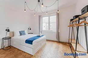 La Madeleine -two bedroom apartment - Image 5