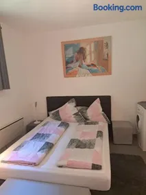 Haus beim Wasser im grünen in sehr ruhiger Lage!! - Image 4