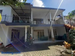 Riana's Homestay - Image 2