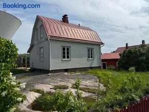 Villa with sauna, fireplace and free parking in the heart of Porvoo - Image 1