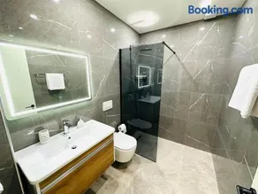 Tanushi Central Apartments - Image 4