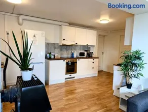 Aurora rooms in shared hause nr3 we are doing Northen Lights trip, Reaindear trip and Sommaroy Fjord trips - Image 5