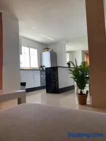 Apartamento a pocos metros de la playa - Image 3