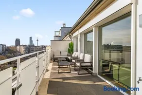 Exclusive penthouse - loft with private parking overlooking cologne cathedral - Image 3