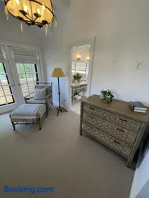 52 Union - Image 2