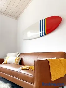 Fish Board Studio includes King Bed with Kitchenette and Futon - Image 2