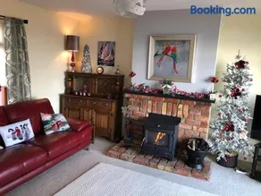 Lighthouse Cottage - Image 2