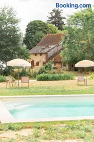 Naumad - Guest House - Image 1