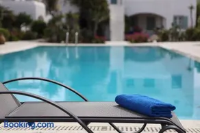 Ariadne Pool Studio at Ornos - Image 1