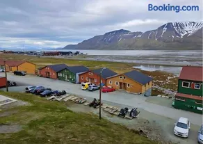 Koselig rekkehus i Longyearbyen - Image 2