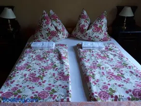 Rózsilak - Image 5