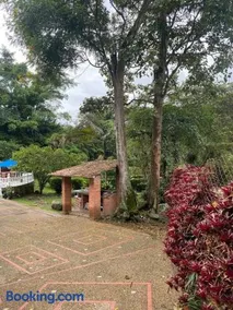 Hermosa Casa Campestre con Piscina y Jacuzzi - Image 5