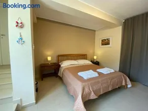 ISCA BLUE BEACH Casa in Villa vicino al mare, sino a max 8 persone - Image 2