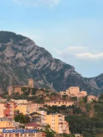 Kruja Panorama View Apartment - Image 1