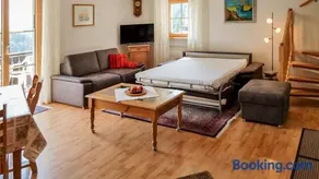 9404 Renovierte Maisonettewohnung im modernen Landhausstil und Balkon mit tollem Ausblick - Image 4