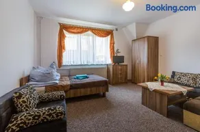 Apartamenty i Pokoje Gościnne DZIEDZIC Józef - Image 1