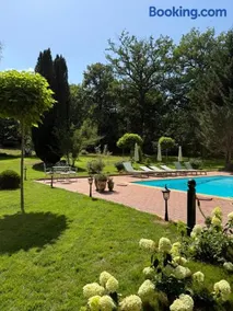 Country house in Forest of Rambouillet - Image 3