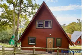 Primrose Lodge with Hot Tub near Waterpark and Trails - Image 3